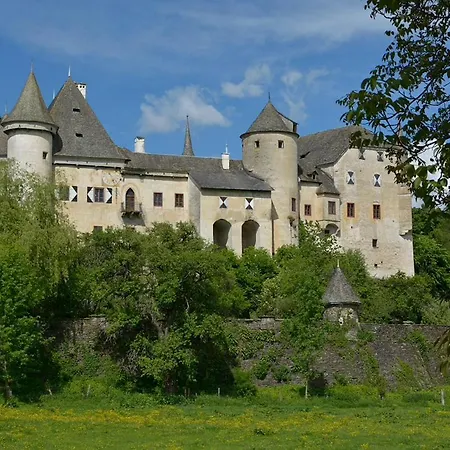 Huette Zum Verlieben Orman Evi Gurk