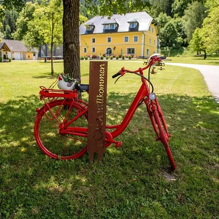 אכסניה Huette Zum Verlieben Gurk